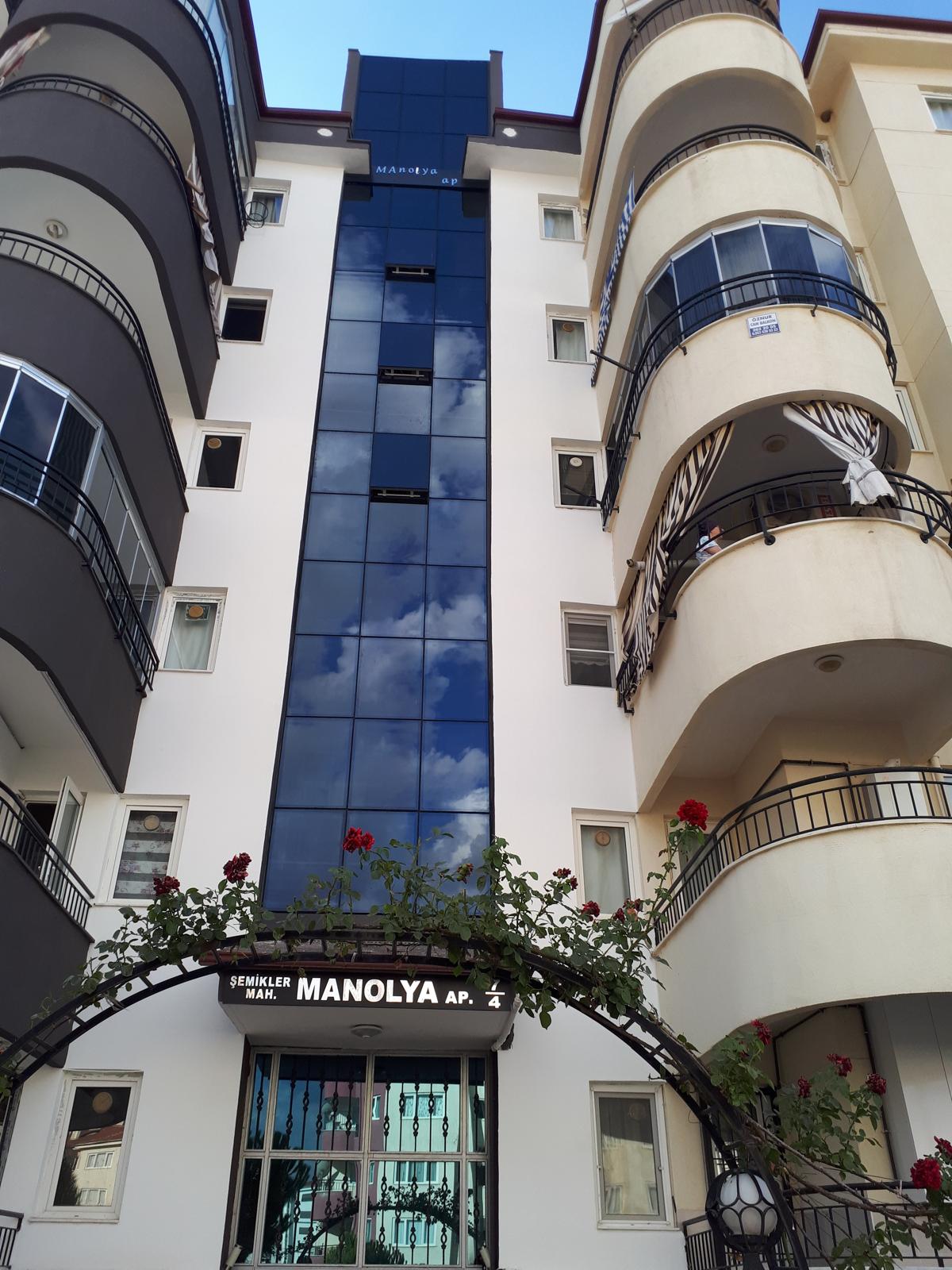 Apartman Giriş Cephesi